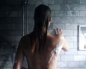 Margot Robbie - Vogue Magazine (2016)