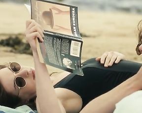 Anne Hathaway Sexy - One Day (2011)