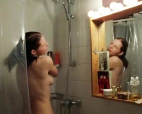 Yvonne Catterfeld nude - Schatten der Gerechtigkeit (2009)