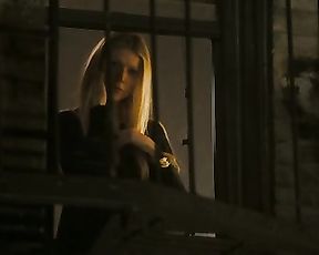 Gwyneth Paltrow nude – Two Lovers (2009)