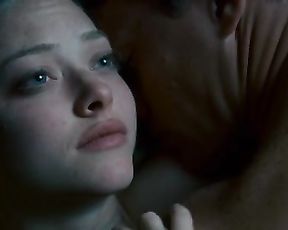 Amanda Seyfried sexy – Dear John (2010)