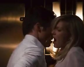 Kirsten Dunst sexy – Bachelorette (2012)