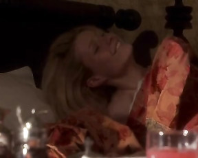 Gwyneth Paltrow nude – Hush (1998)