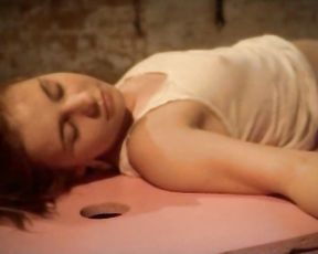 Josefine Preuß-  Stühle im Schnee (2007)