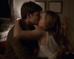 Eden Brolin Sexy - Beyond (2017) s01e07