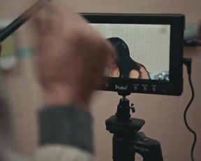 Frankie Shaw, Samara Weaving - SMILF s01e03 (2017)