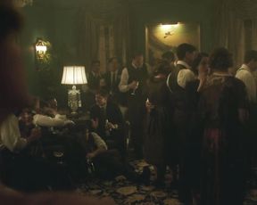 Christina Ricci 'Z - The Beginning of Everything S01E04 (2017)