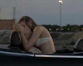 Olivia Ainali Nude - Sorjonen s01e09 (2016)