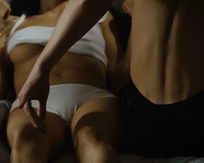 Do-yeon Jeon nude – The Housemaid (2010)