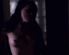 Amber Heard nude – The Joneses (2009)