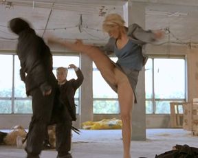 Emma Sjoberg sexy – Taxi 2 (2000)