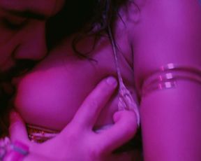 Sophie Charlotte nude – Serra Pelada (2013)