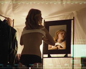 Ashley Hinshaw sexy – The Pyramid (2014)