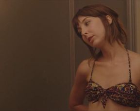 Wendy McColm, Nora Kirkpatrick sexy – Pink Grapefruit (2015)