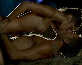 Lola Le Lann nude – Un moment d’egarement (2015)