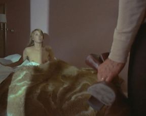 Paula Moore nude – Une Partie de Plaisir (1975)