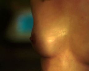 Lindsay Crolius, Chloe Catherine Kim sexy – Ryde (2016)