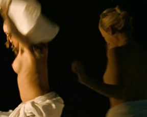 Lucie Vondrackova, Barbora Seidlova, Martina Klirova nude – Snowboarders (2004)