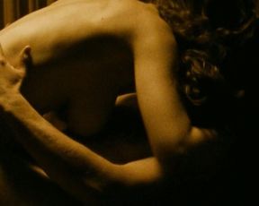 Eugenia Anselin nude, Isabelle Caillat nude, Shiva Gholamianzadeh nude – Verso (2009)