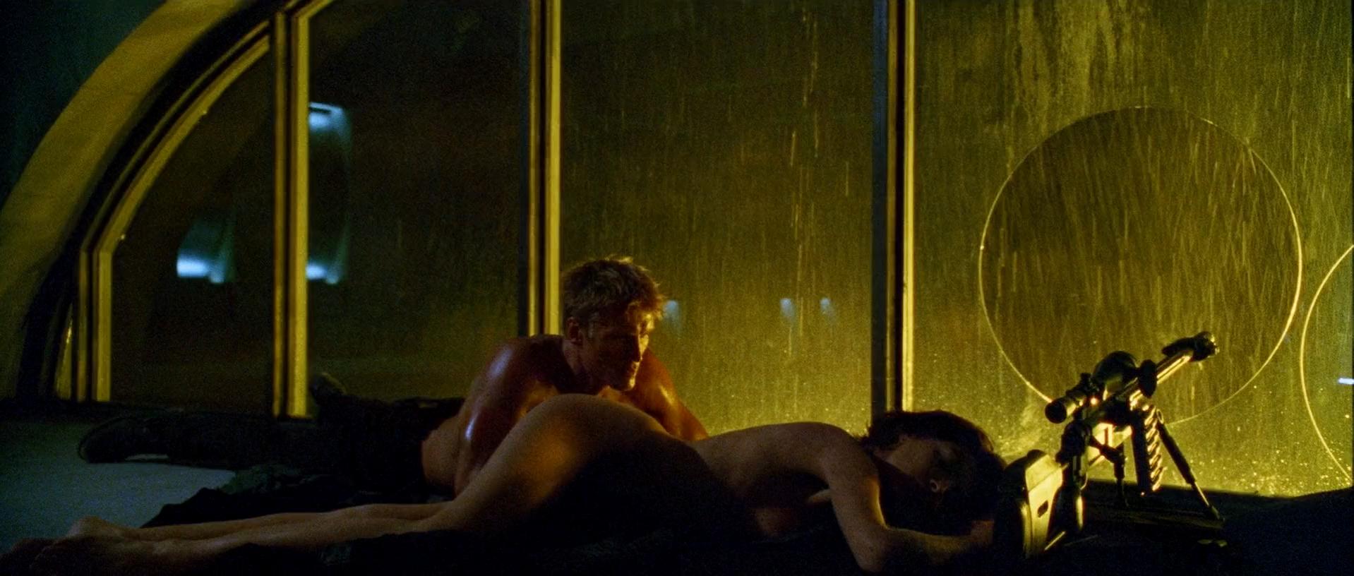 Gina Bellman, sex, nude scene.