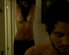 Sarah Oh nude – The Crypt (2009)