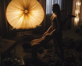 Jil Funke, Bonita Friedericy, Noelle Trudeau, Rebecca Olejniczak naked – Unfinished Business (2015)