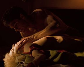 Maria Ford, Tania Coleridge naked – The Rain Killer (1990)