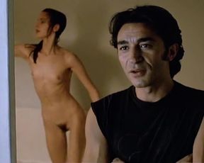 Fanny Bastien nude – Urgence (1985)