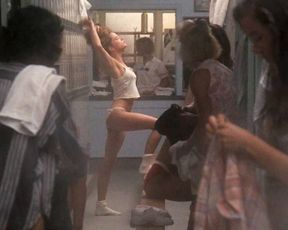 Lea Thompson sexy – Some Kind of Wonderful (1987)