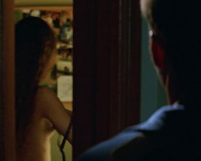 Yohana Cobo nude – Volver (2006)