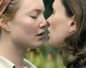  nackt Grainger Holliday Holliday Grainger