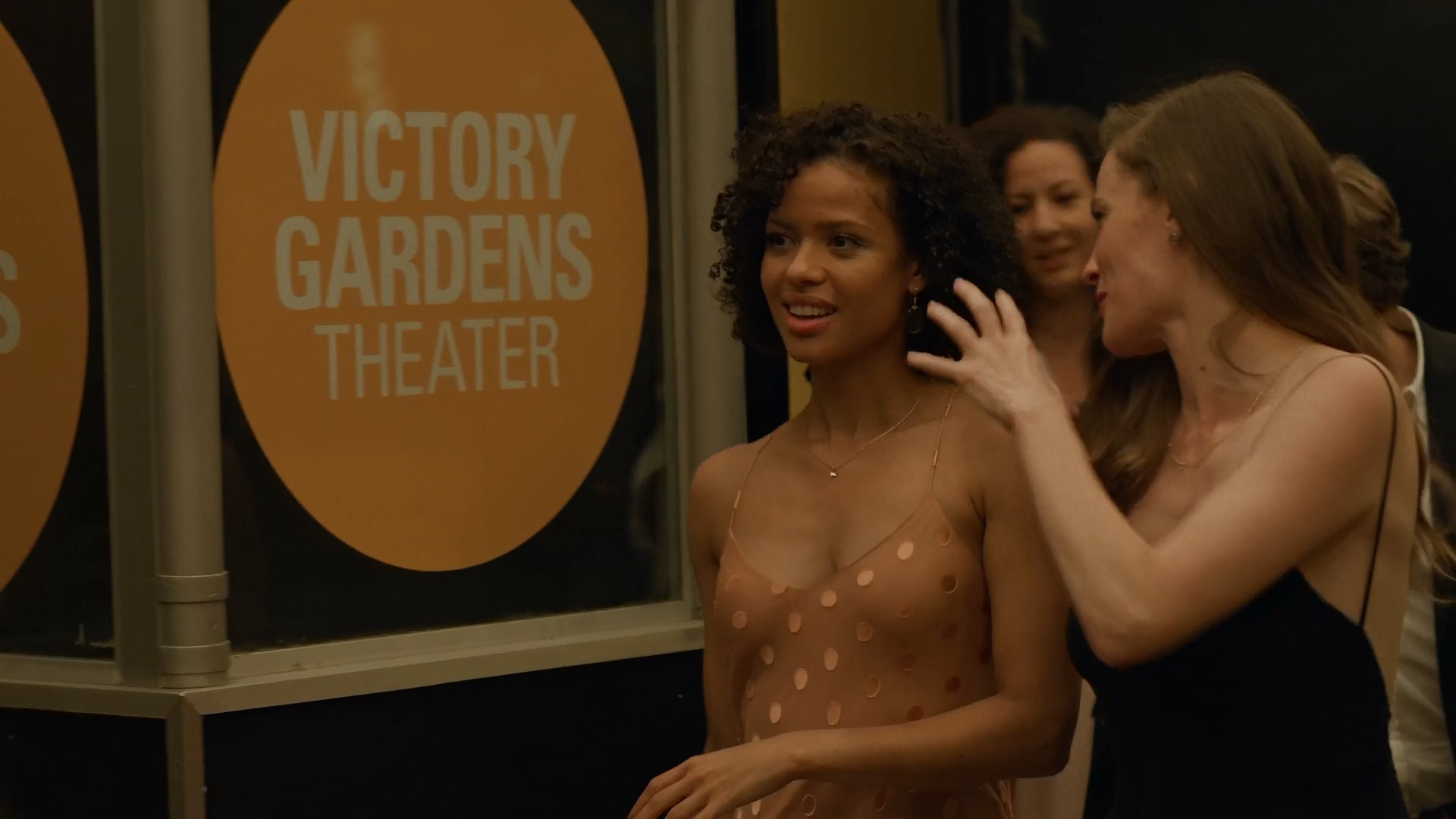Gugu Mbatha-Raw is practically nude in the scenes of the series Easy s03e09...