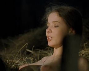 Anna Powierza nude - Zloto dezerterow (1998)