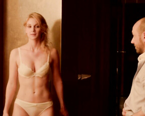 Emilie Piponnier nude - Alice (2019)