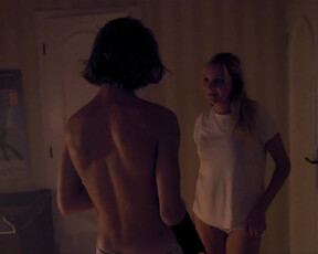 Karolina Safrankova naked - Party Hard (2019)