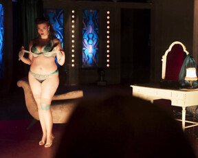 Eva Hacurova nude - Jak si nepodelat zivot s01e01 (2019)