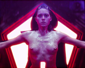 Joelle Berckmans nude - Blood Machines s01e01-03 (2019)