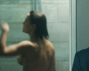 Aleksandra Cherkasova-Sluzhitel, Julija Franc - Ten Zvezdi (2020)