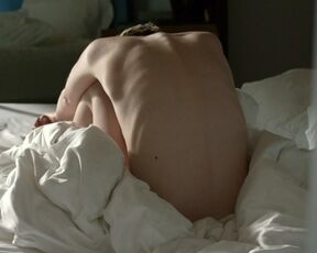 Elizabeth Debicki - The Night Manager (2016)