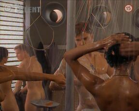 Dina Meyer, others - Starship Troopers (1997, 4:3 DVB)