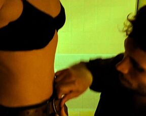 Holly Hunter - Thirteen (2003)