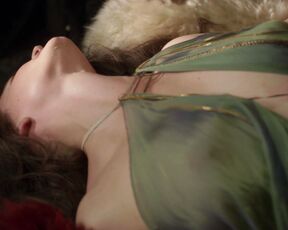 Eva Green – Camelot s01 (2011)