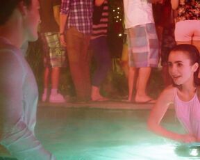 Lily Collins – Love, Rosie (2014)