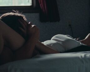 Michelle Williams nude – Blue Valentine (2010) copy_2