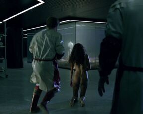 Thandie Newton ass – Westworld s01e02 (2016)