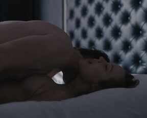 Louisa Krause, Anna Friel - The Girlfriend Experience s02e07 (2017)