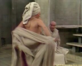 Valerie Perrine In Steambath - Film nackt
