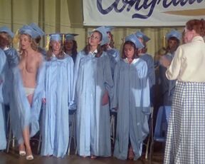 Sandy Johnson, Kristen Baker,  Rikki Marin - Gas Pump Girls - Film nackt