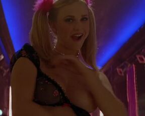 Fiona Gubelmann's - Employee Of The Month