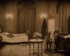 Clara Bow In Wings - Film nackt